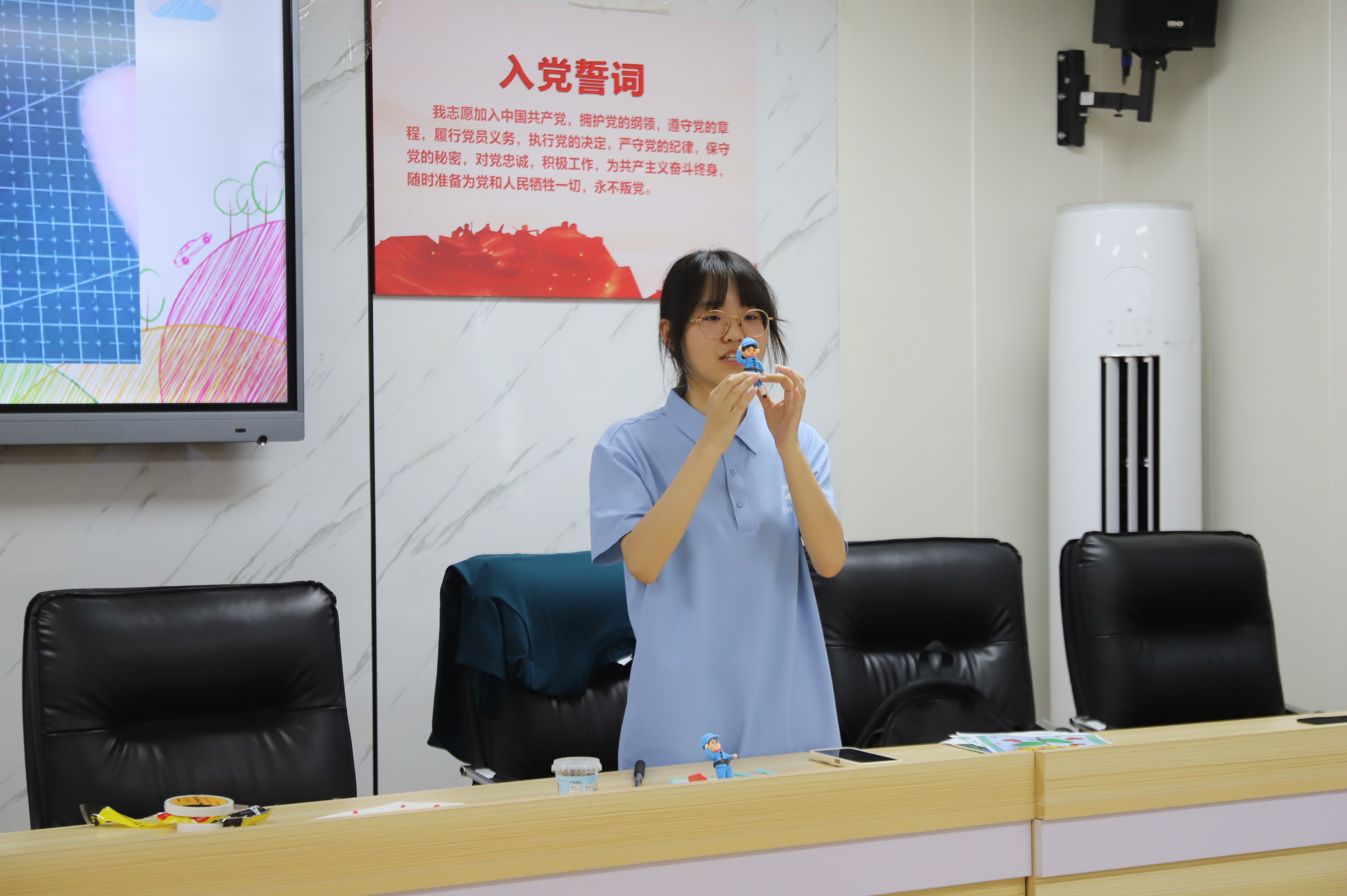 b3cae4f652084f5db60697fbe3f8d028.jpg b3cae4f652084f5db60697fbe3f8d028.jpg